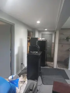 painting contractor Lake Orion before and after photo 1752070509347_interior-painting5
