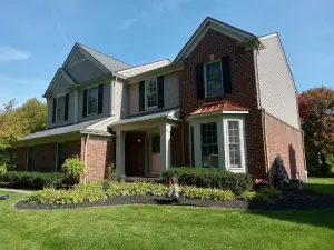 painting contractor Lake Orion before and after photo 1752077058389_exteriror-painting27