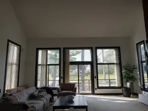 painting contractor Lake Orion before and after photo 1752079497243_interior-painting30