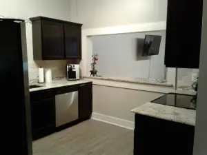 painting contractor Lake Orion before and after photo 1752080009125_interior-painting36